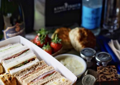 Kingfisher Hampers, Picnic Hampers in Hampshire - Birthday Hampers, Wedding Hampers and Fishing Hampers.