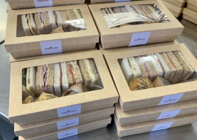 Kingfisher Hampers, Picnic Hampers in Hampshire - Birthday Hampers, Wedding Hampers and Fishing Hampers.