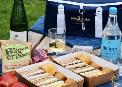 Kingfisher Hampers, Picnic Hampers in Hampshire - Birthday Hampers, Wedding Hampers and Fishing Hampers.