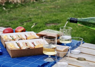 Kingfisher Hampers, Picnic Hampers in Hampshire - Birthday Hampers, Wedding Hampers and Fishing Hampers.
